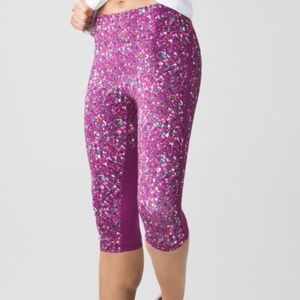 NWT Lululemon Real Quick Crop